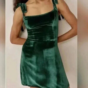 House Of Harlow 1960 Green Crushed Velvet Midi Dress Size Small